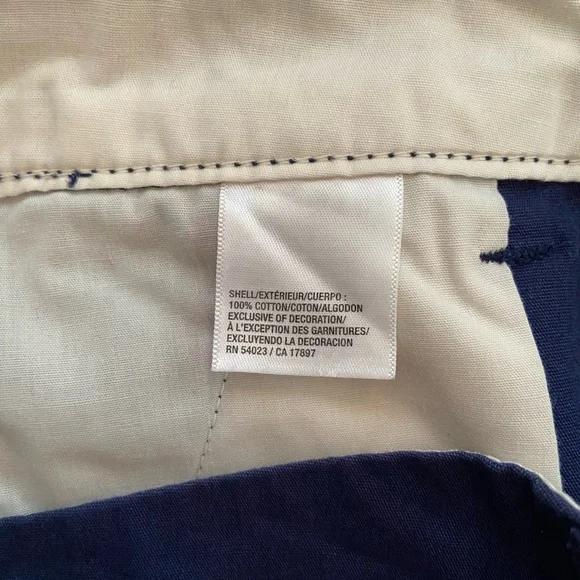 Old Navy Everyday Shorts, Mid-Rise Cotton Nautical Embroidered Chino Shorts Sz 6 - Picture 4 of 5